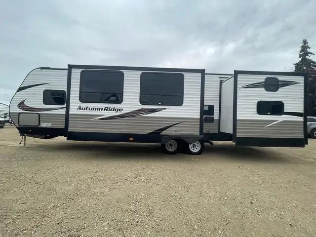 2019 Starcraft 31BHU in Travel Trailers & Campers in St. Albert - Image 17