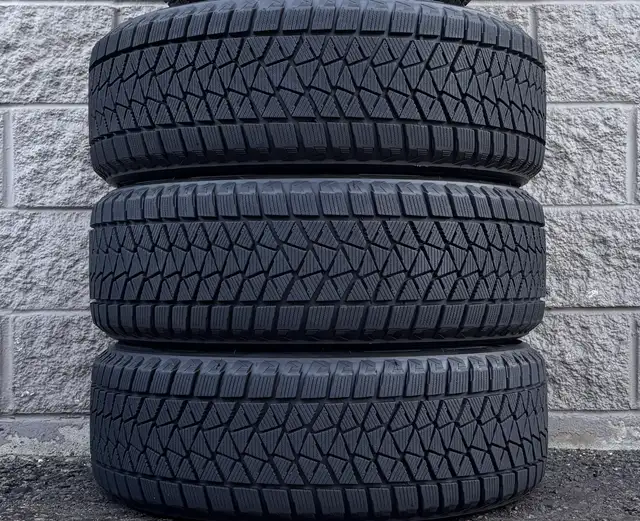 (97%) 4x 225/55R19 Bridgestone Winters w/ Volvo 19" Rims in Tires & Rims in City of Toronto - Image 4
