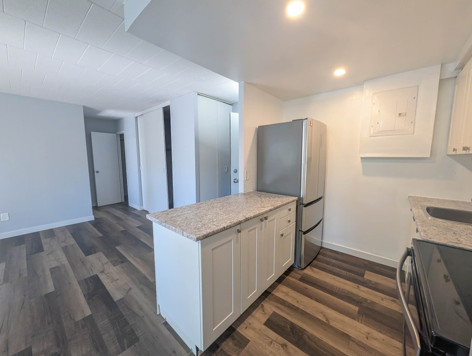 2B Arlington Ave, St. Catharines (309) - 1 Bedroom Apartment 5