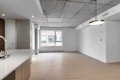 Apartment for rent appt logement locatif, 4.5, 4 1/2 2cc, 2 bedrooms/chambres, Canal Lachine-Marché...