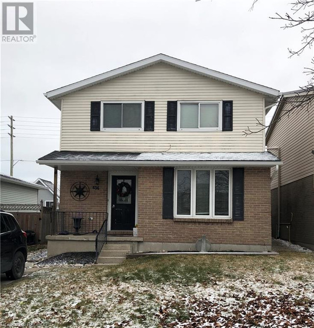 636 JOHNSTON Crescent Kincardine, Ontario Houses for Sale Owen