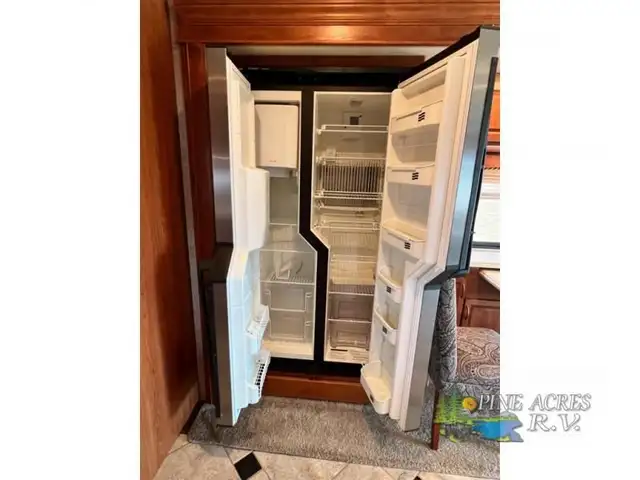 2009 Holiday Rambler Endeavor 41 PDQ 062,221 Miles in RVs & Motorhomes in Moncton - Image 35