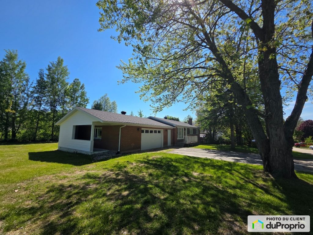 $459,500 - Bungalow for sale in Sherbrooke (Mont-Bellevue) — photo 3