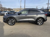 **WE WILL BEAT ANY DEALER IN THE CITY** Carbonized Gray Metallic 2024 Ford Escape Platinum AWD 8-Spe... (image 2)