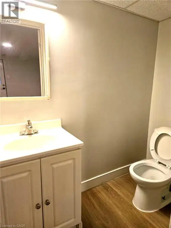 99 CLUTHE Crescent Kitchener, Ontario in Houses for Sale in Kitchener / Waterloo - Image 26