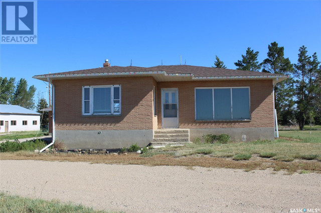 SE 13-11-05 W3 Gravelbourg Rm No. 104, Saskatchewan in Houses for Sale in Moose Jaw