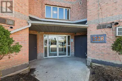 Welcome to 201-228 Trafalgar Street, a beautifully maintained 2-bedroom, 1-bath condo available for...