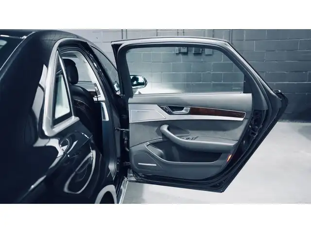 2014 Audi A8 L PANO/360CAM/NAV/20 IN RIMS/DRIVE ASSIST/BOSE in Cars & Trucks in Mississauga / Peel Region - Image 44