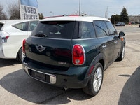 NO ACCIDENTS!! LEATHER INTERIOR, HEATED SEATS, POWER SUNROOF, POWER WINDOWS/ LOCKS/ MIRRORS, BLUETOO... (image 2)