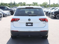 Experience German engineering, exceptional versatility, and modern technology with this 2022 Volkswa... (image 4)