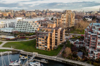 Coastal luxury living at Pier One waterfront oasis in James Bay