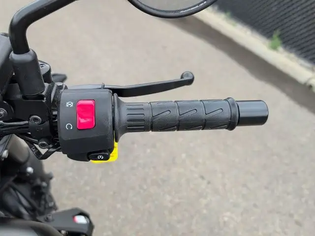 2025 Kawasaki Eliminator 500 SE in Street, Cruisers & Choppers in Calgary - Image 14