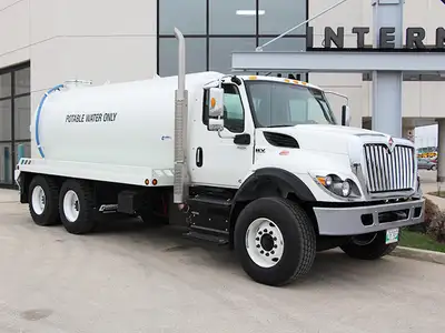 Stock #: 7385-27 Tandem Axle Water Truck, Cummins L9 engine (350) HP, Allison (Auto) transmission (6...
