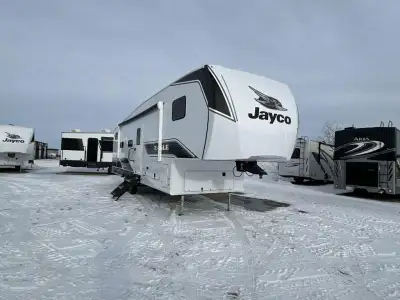 Jayco Eagle SLE fifth wheel 28BHU highlights: U-Shaped Dinette Rear Private Bunkhouse Spacious Full...