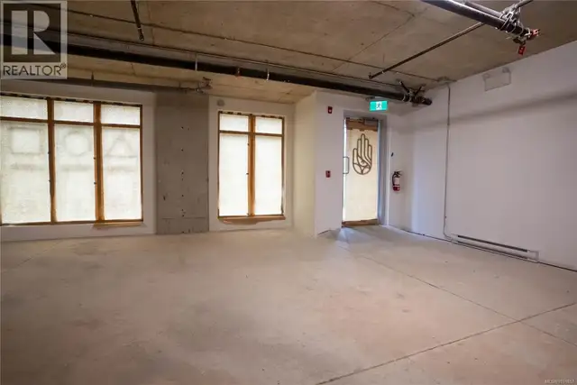 1303 Hillside Ave Victoria, British Columbia in Commercial & Office Space for Sale in Victoria - Image 14