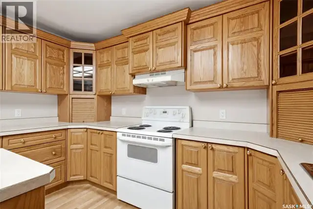 292 Regina AVENUE Katepwa Beach, Saskatchewan in Houses for Sale in Regina - Image 12