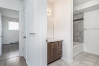 Renovated Akelius one bedroom apartment for rent. Located near Rue de Franfort in the Plateau neighb... (image 6)