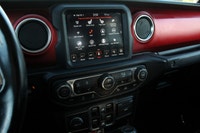 2020 Jeep Gladiator Rubicon 4X4 | No Accidents | BC Registered | Back up Camera | Bluetooth | Keyles... (image 7)