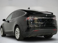 This 2021 Tesla Model X Long Range Plus is a local Ontario vehicle that blends cutting-edge technolo... (image 4)