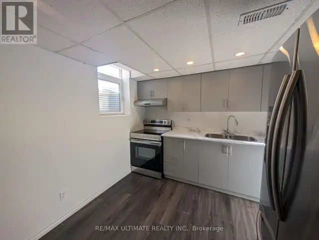 573 SHEPPARD AVENUE Pickering (Woodlands), Ontario in Long Term Rentals in Oshawa / Durham Region - Image 5
