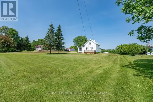 46 FOREST PARK ROAD Laurentian Valley, Ontario62866661477635124