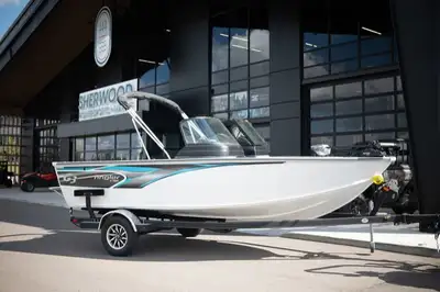 Includes Yamaha 150 Vmax Engine & Trailer Factory Options: Helix 7 Chirp Terrova 80 Charger Stand-up...