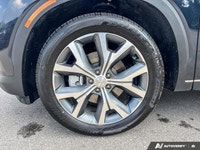 This Hyundai Palisade boasts a Regular Unleaded V-6 3.8 L/231 engine powering this Automatic transmi... (image 8)