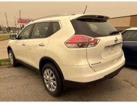 NO ACCIDENTS!! GOOD MILEAGE!! A/C, POWER WINDOWS/ LOCKS, AM/FM/CD, BLUETOOTH, WHEEL COVERS, CLOTH IN... (image 1)