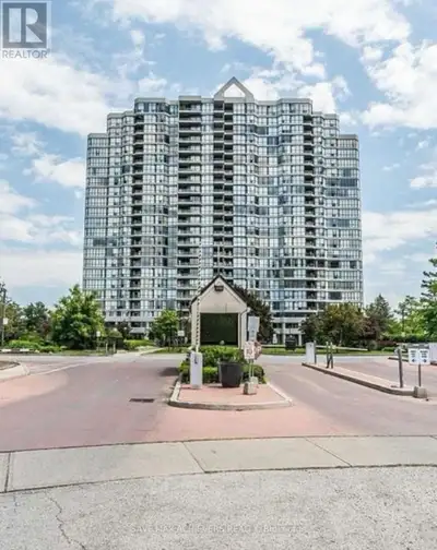 810 - 3 ROWNTREE ROAD Toronto (Mount Olive-Silverstone-Jamestown