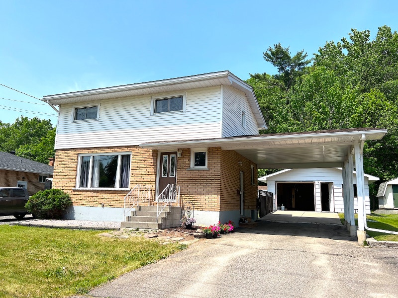 A Forest in Your Backyard Houses for Sale Sault Ste. Marie Kijiji