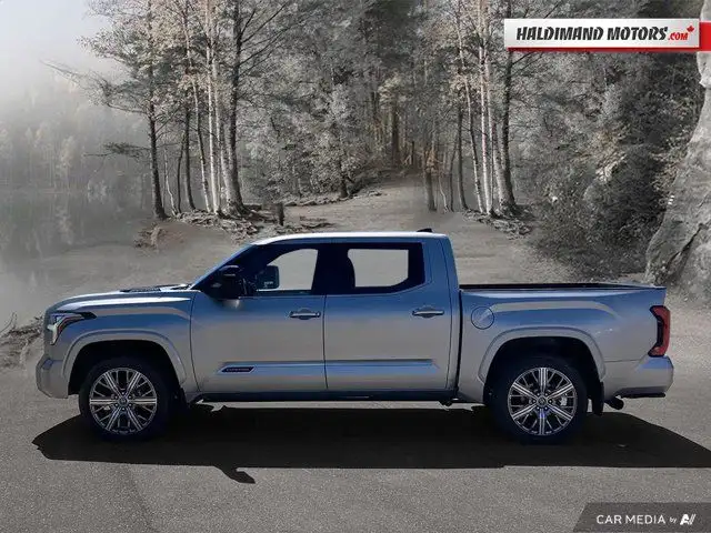 2023 Toyota Tundra Capstone Hybrid 4X4 in Cars & Trucks in Hamilton - Image 3
