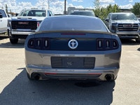 AMVIC Licensed Dealer * Heated Front Seats * Power Driver Seat * Ambient Interior Lighting * Cruise... (image 6)