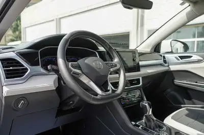 2026 Volkswagen Taos Comfortline, View more