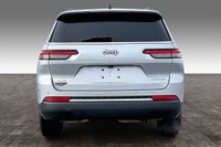 . . . . 3.6 L 6 Cyl Engine Vehicle Options: Leather Interior, Adaptive Cruise Control, Blind Spot Mo... (image 3)