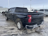 AMVIC Licensed Dealer Heated & Ventilated Front Seats | Heated Rear Seats | Premium Chevrolet Infota... (image 5)