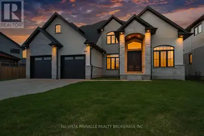 Welcome to 2640 Heardcreek Trail, a beautifully designed 2,962 sq. ft. home in one of North London's...