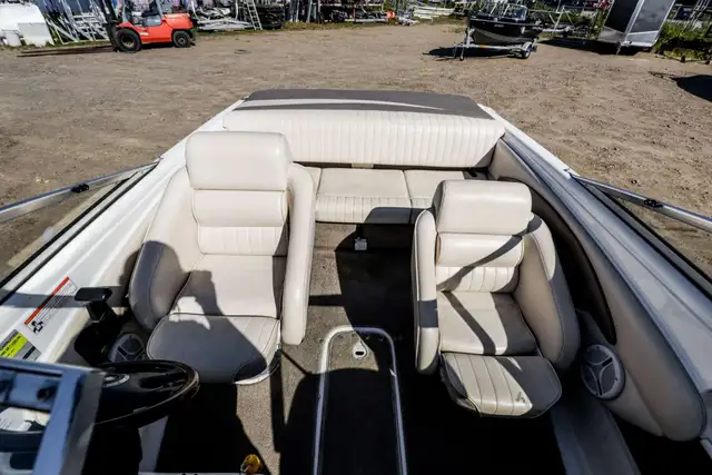 2006 Chaparral 18 SSI in Powerboats & Motorboats in Rimouski / Bas-St-Laurent - Image 23