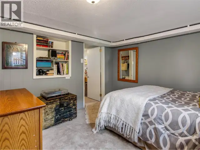 413 Conklin Avenue Penticton, British Columbia in Houses for Sale in Penticton - Image 38