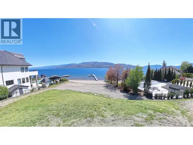 5265 Buchanan Avenue Peachland, British Columbia in Land for Sale in Penticton - Image 2