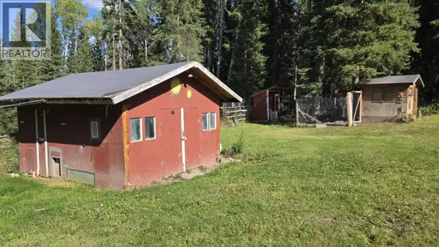 6353 WOLFE ROAD 100 Mile House, British Columbia in Houses for Sale in 100 Mile House - Image 29