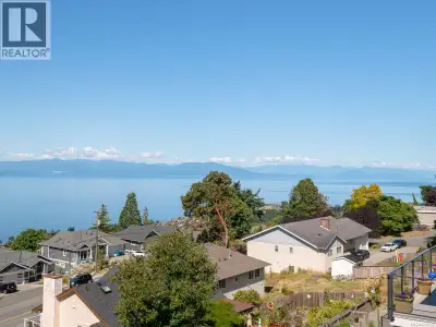 Pristine OCEAN VIEW Main Level Entry Home with legal 2-bedroom basement suite in North Nanaimo! Main...