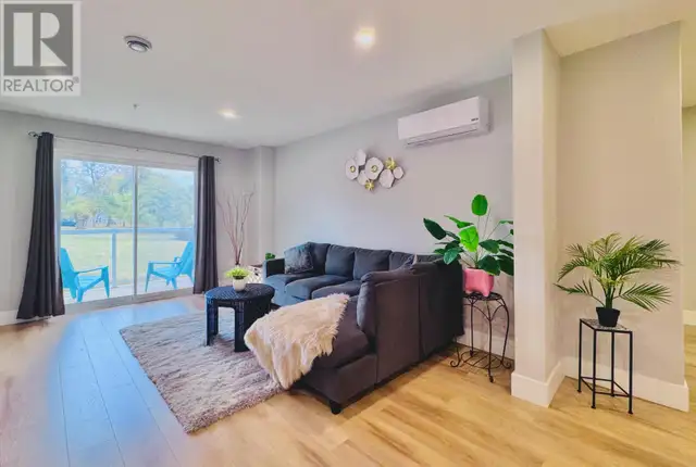 305 24 Gilbert Drive East Royalty, Prince Edward Island in Houses for Sale in Charlottetown - Image 10