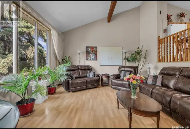 178 WHITESHORE CRESCENT Saskatoon, Saskatchewan62868539826305124