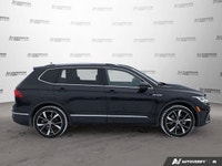 This Volkswagen Tiguan boasts a Intercooled Turbo Regular Unleaded I-4 2.0 L/121 engine powering thi... (image 6)