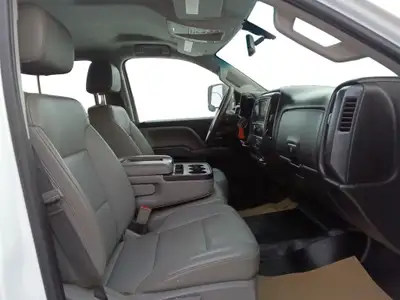 2019 Chevrolet SILVERADO 2500HD 4WD Crew Cab 167.7 Work Truck, View more