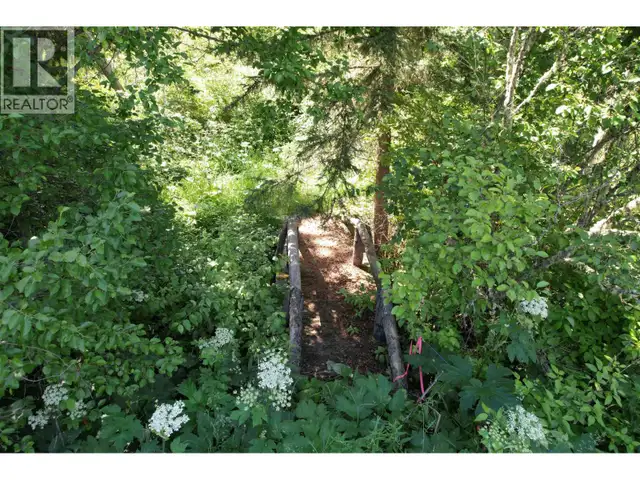 6661 BISS ROAD Forest Grove, British Columbia in Houses for Sale in 100 Mile House - Image 11