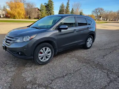 Fresh Safety Clean title 187000 kms All wheel drive -Heated seats -sunroof -Bluetooth audio and call...