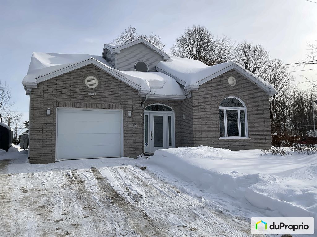 $430,000 - 1 1/2 Storey for sale in Portneuf — photo 1