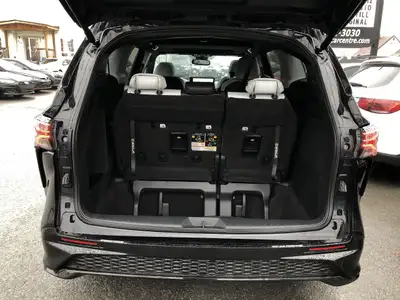 2025 Toyota Sienna XSE 7-Passenger XSE HYBRID!! AWD, ROOF, H..., View more