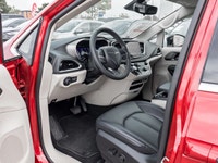 Come see this 2024 Chrysler Pacifica Touring-L before someone takes it home! *You Can't Beat the Pri... (image 6)